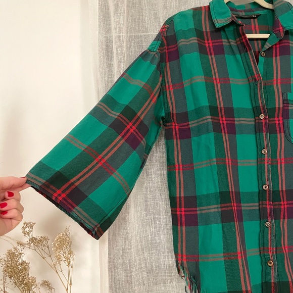 Zara Green & Red Plaid Top - Picture 5 of 5